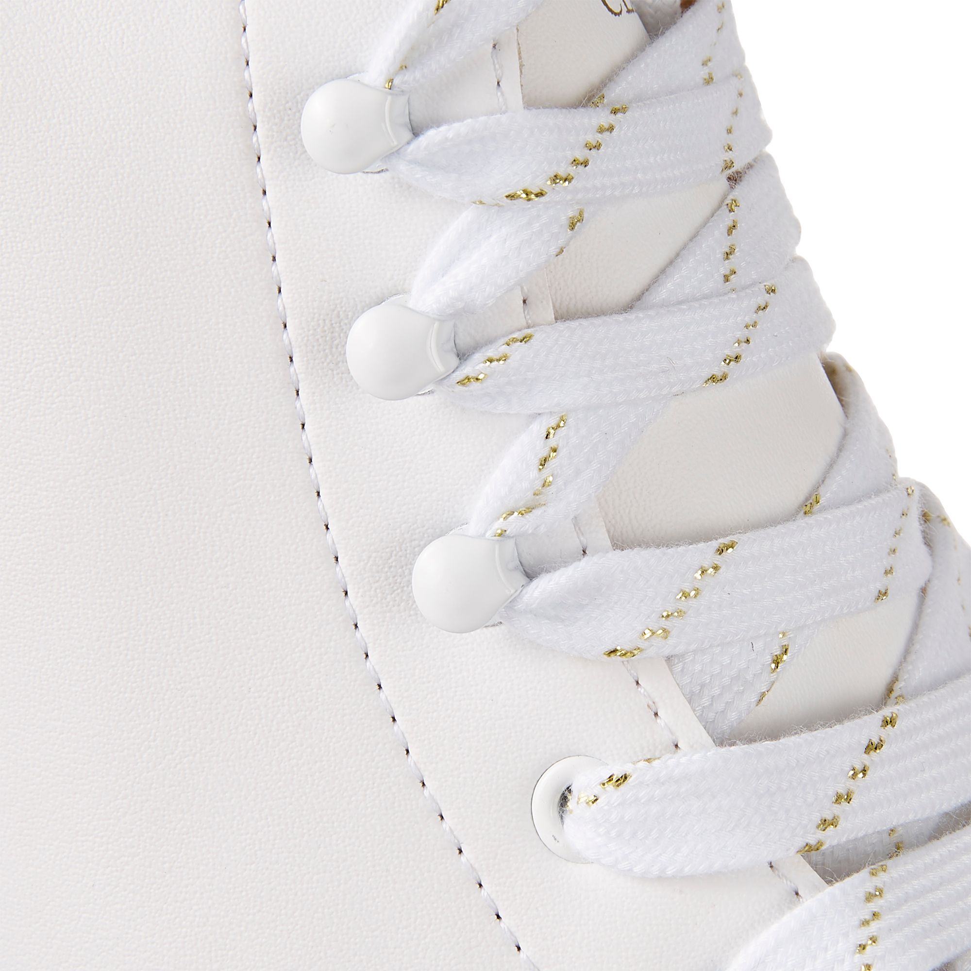 DBX Women's Traditional Ice Skate product image