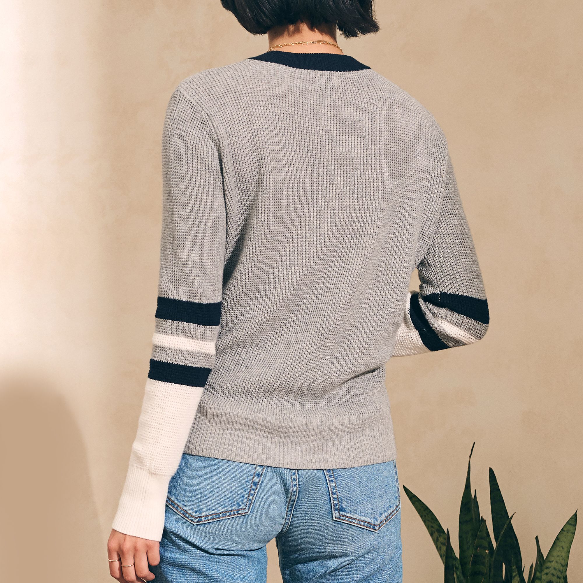 Faherty Women's Throwback Crew product image