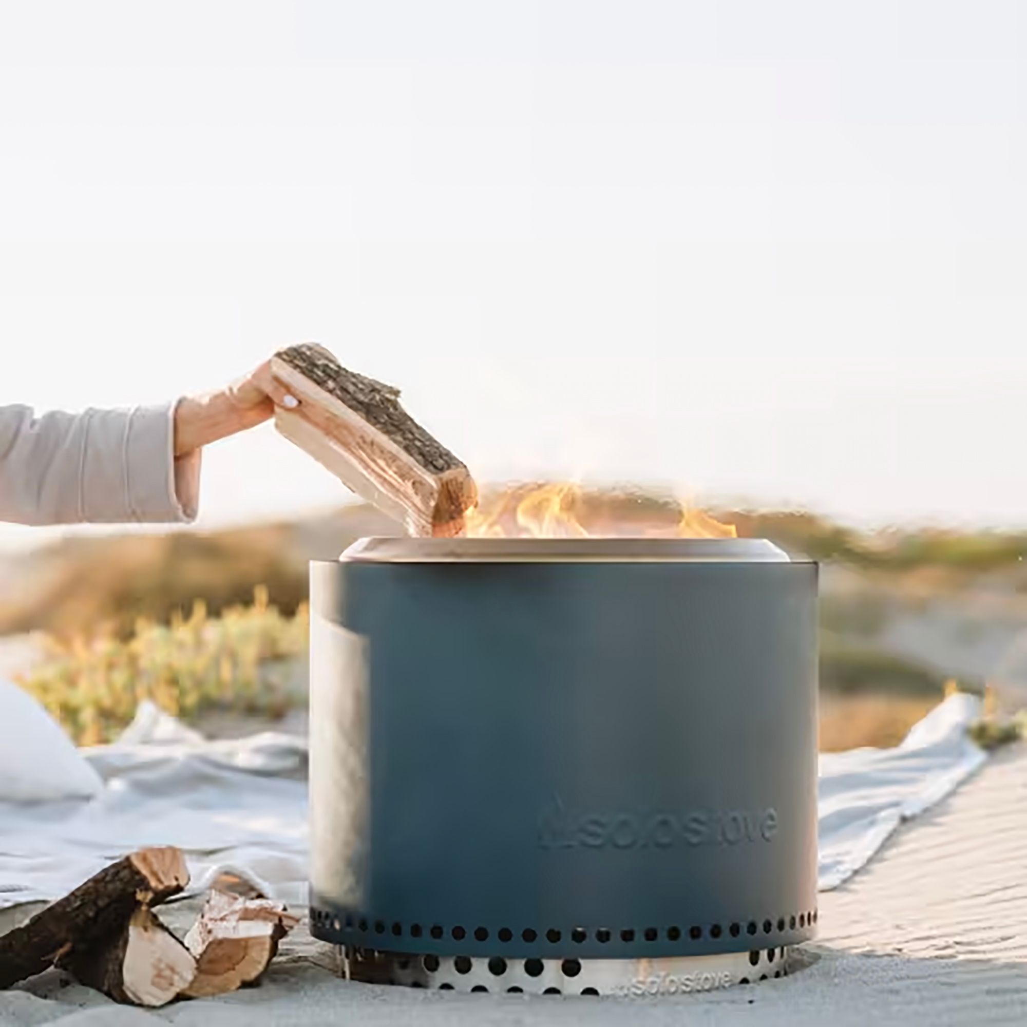 Solo Stove Bonfire 2.0 Color + Stand Bundle product image