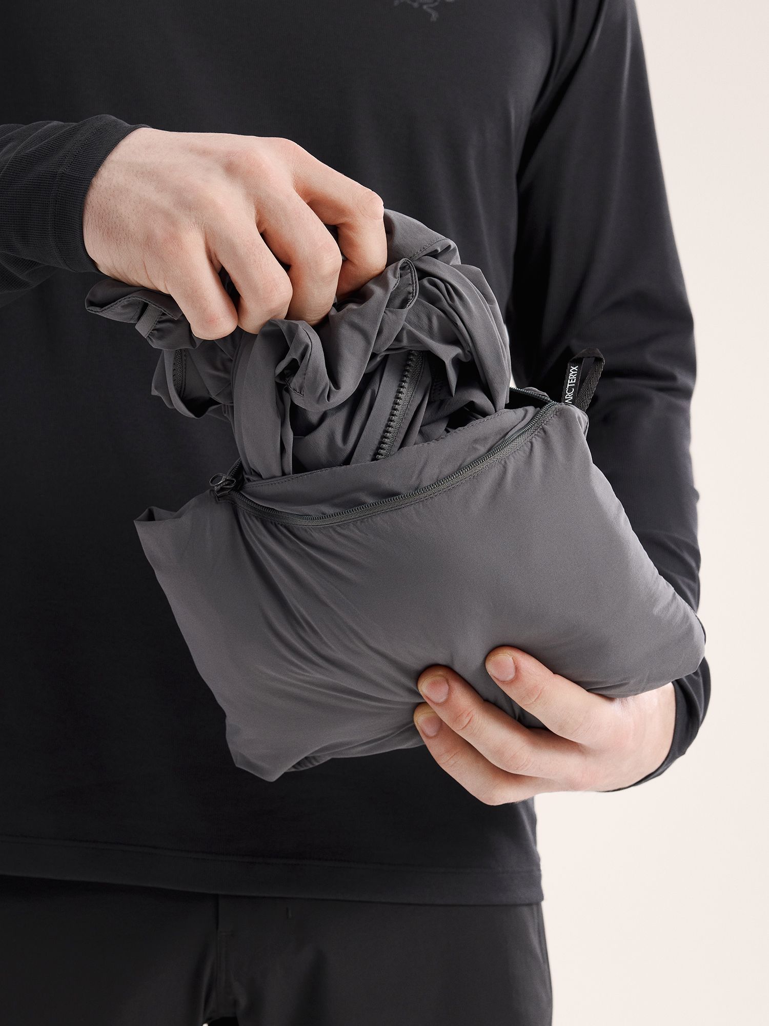 Arc'teryx Men's Atom SL Hoody product image