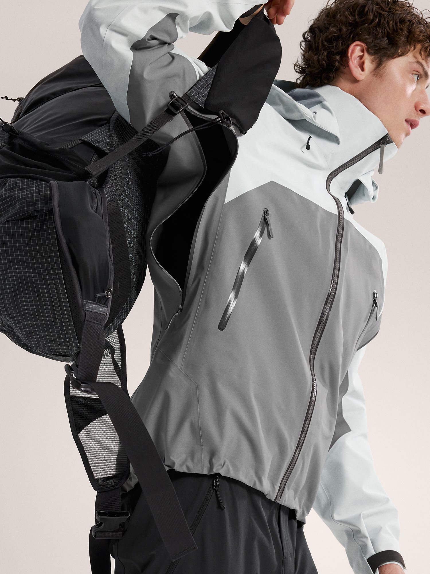 Arc'teryx Men's Beta AR Jacket product image