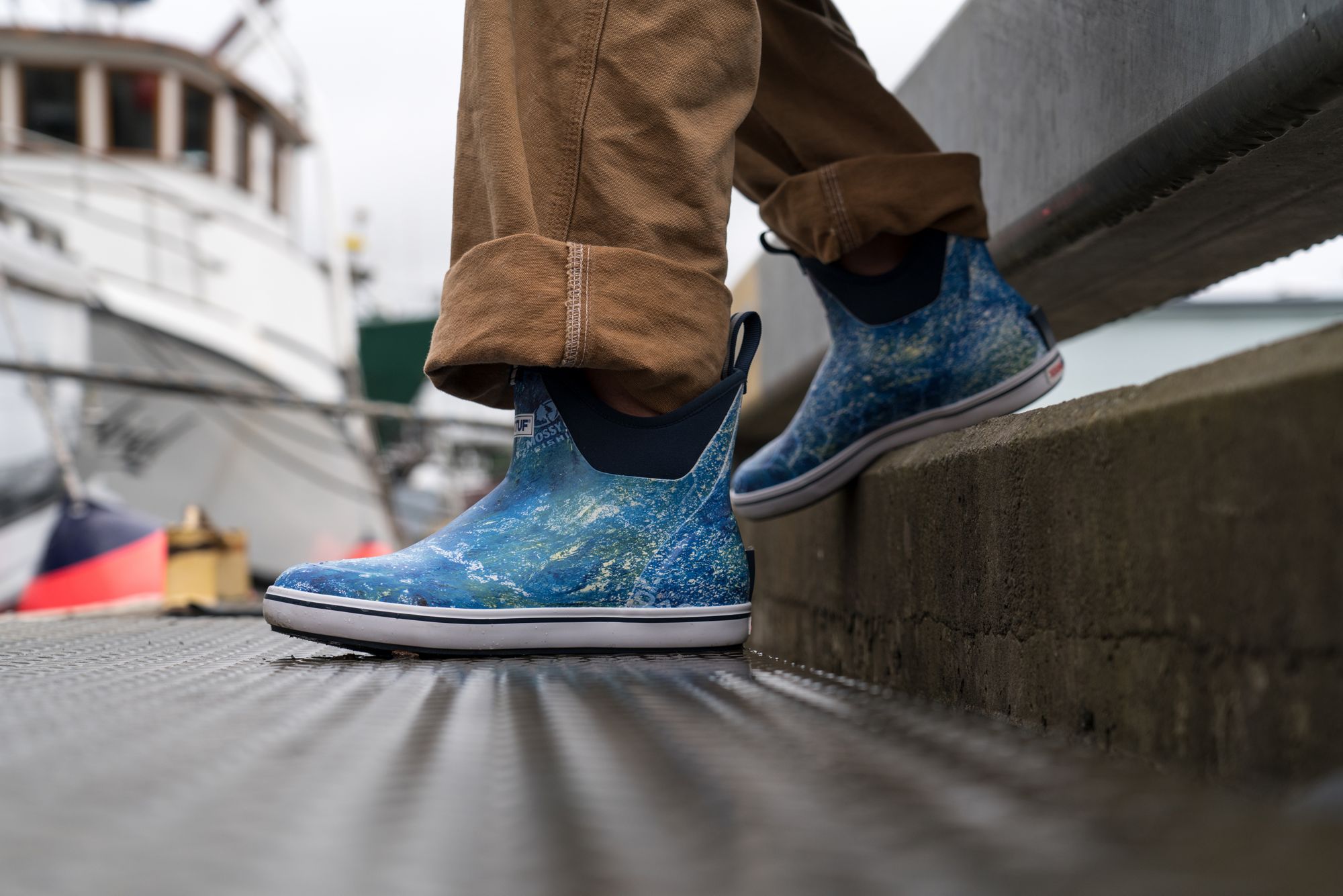 XtraTuf Men's 6" Ankle Deck Boots product image