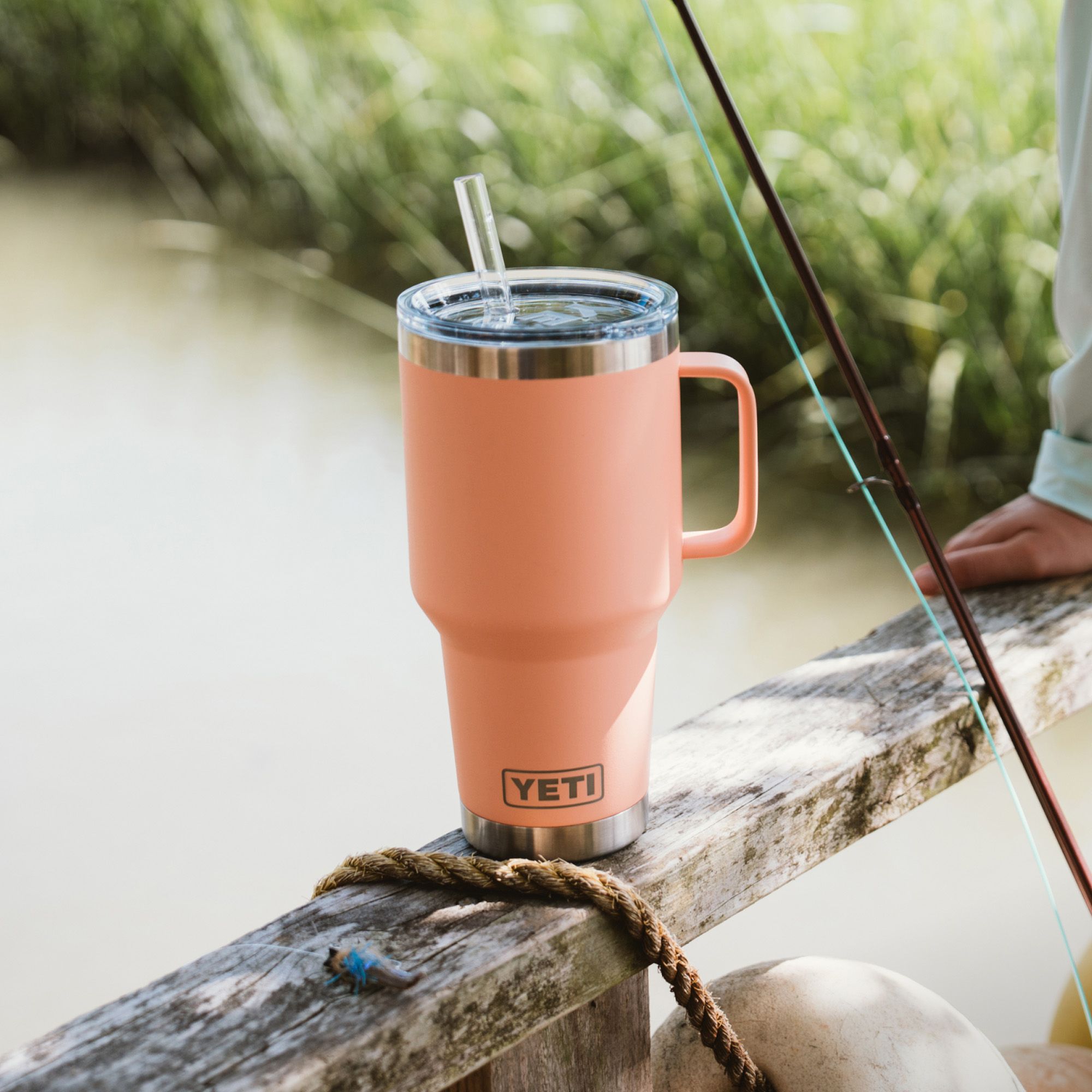 YETI 35 oz. Rambler Mug with Straw Lid product image