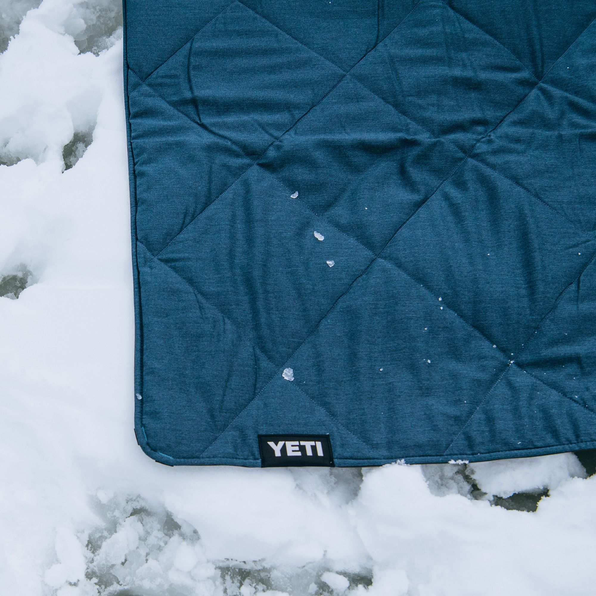 YETI Lowlands Blanket product image
