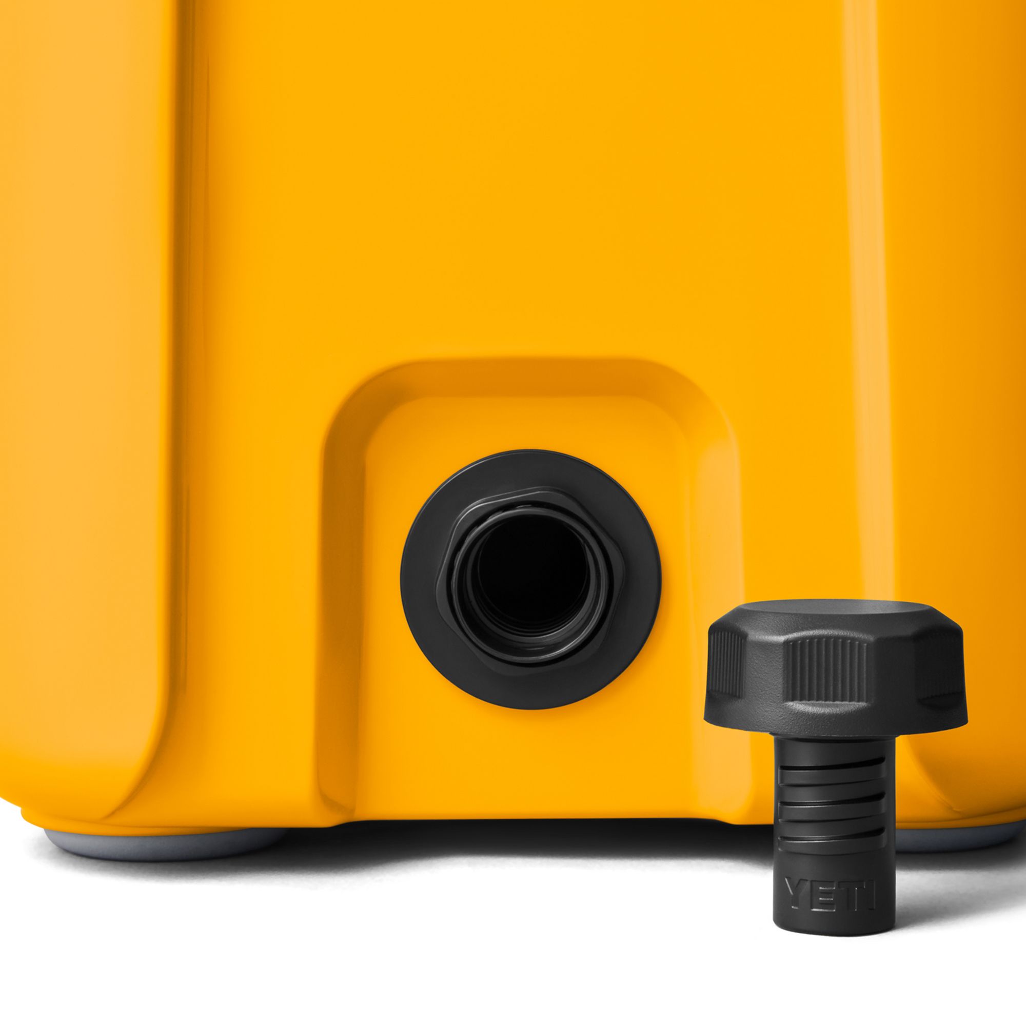 YETI Roadie 15 Hard Cooler product image