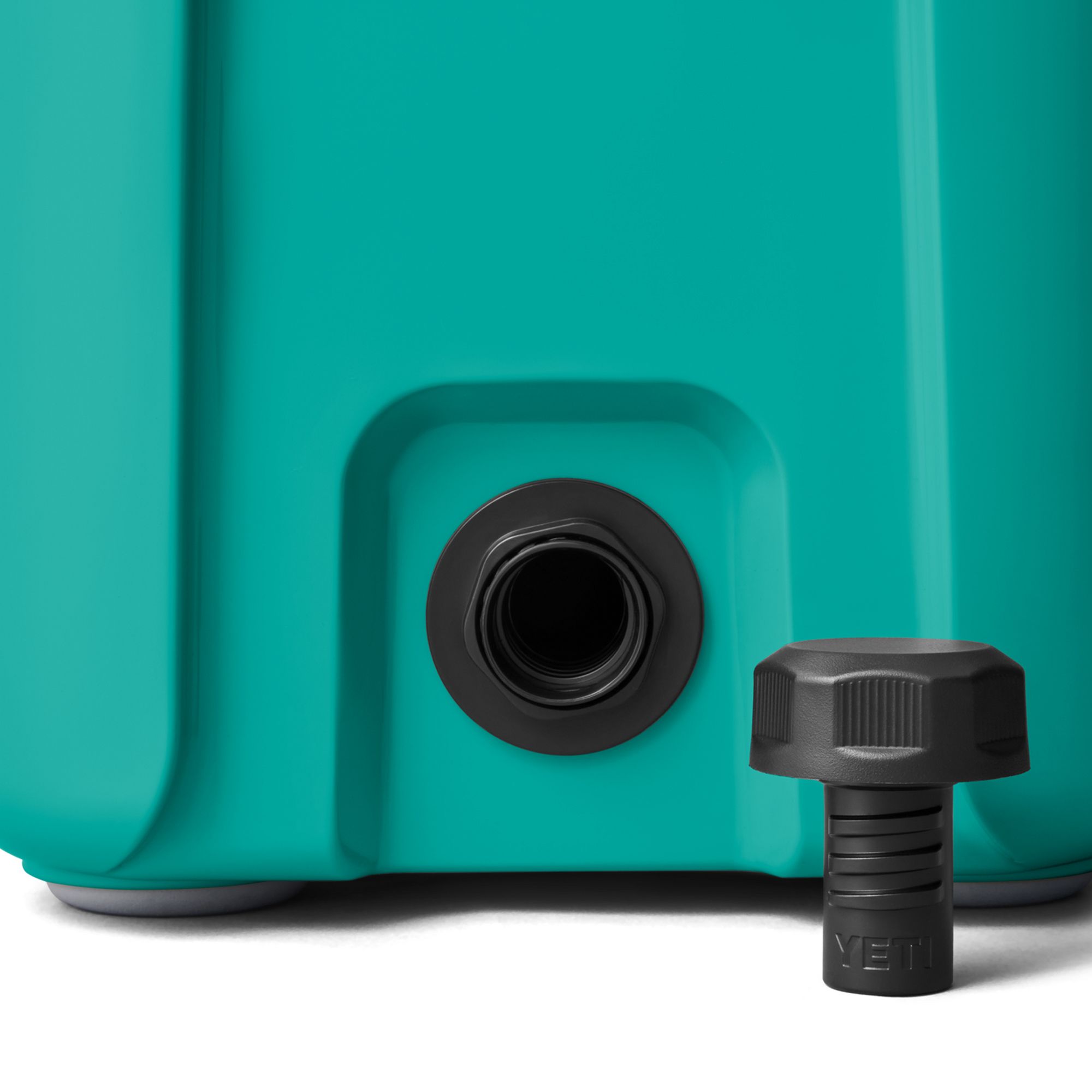 YETI Roadie 15 Hard Cooler product image