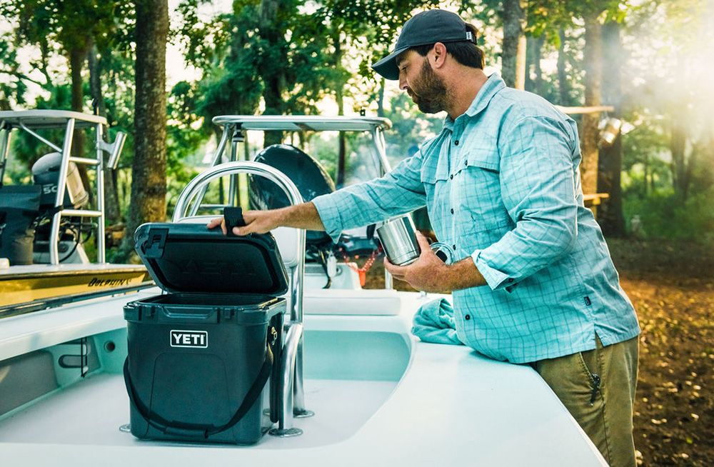 YETI Roadie 24 Cooler product image