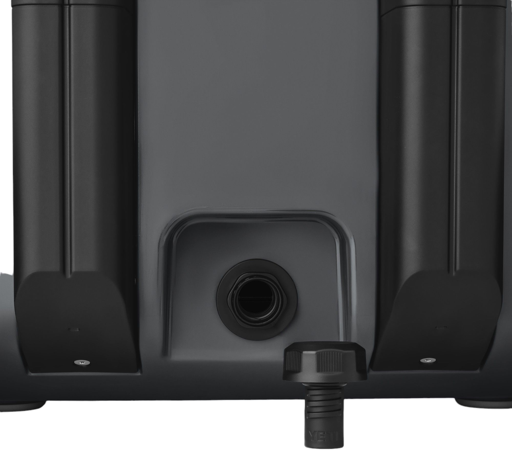 YETI Roadie 32 Wheeled Cooler product image