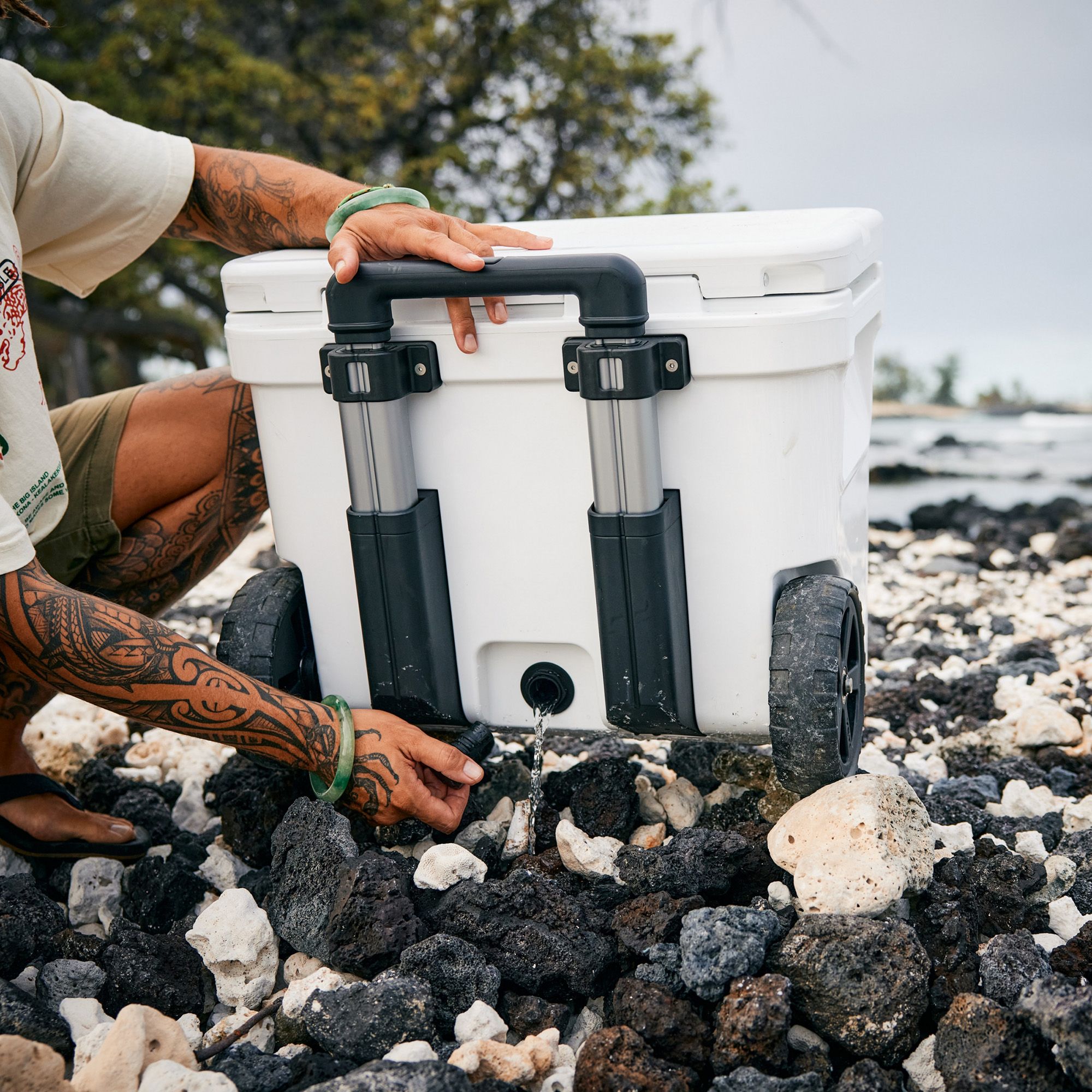 YETI Roadie 32 Wheeled Cooler product image