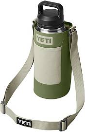 For those who wonder if the 46oz botte fits in a Large sling (46
