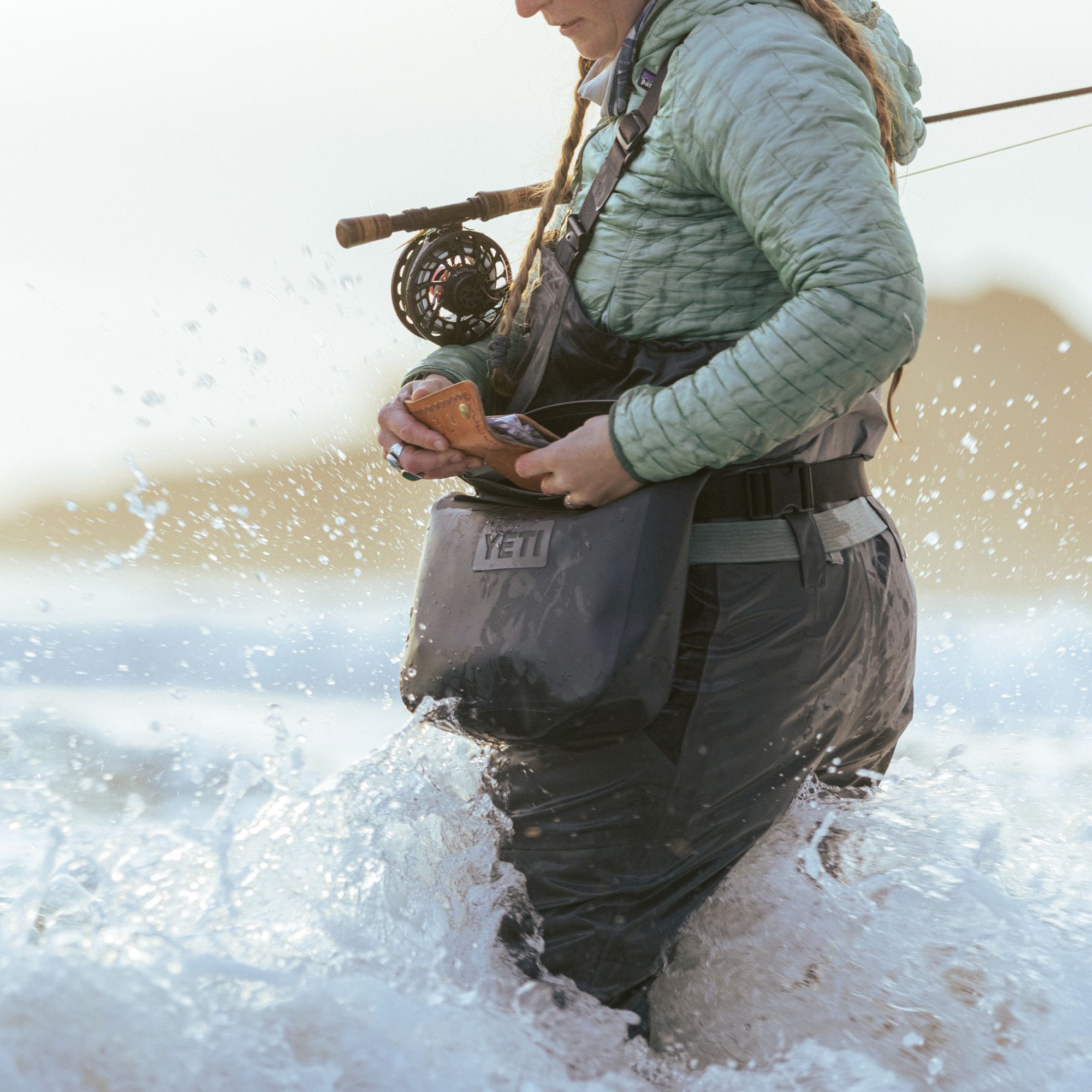 YETI Sidekick Dry 6L Gear Case product image