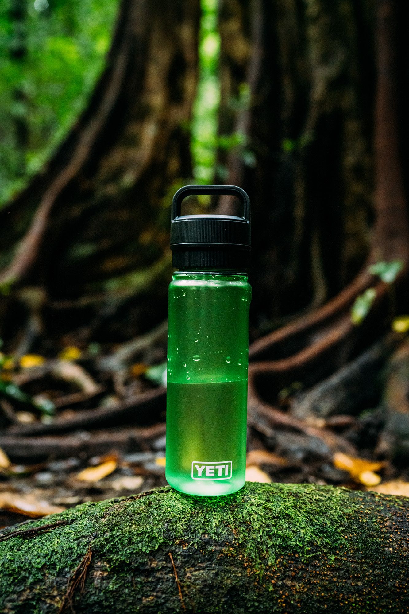 YETI Yonder 750 mL / 25 oz. Water Bottle product image