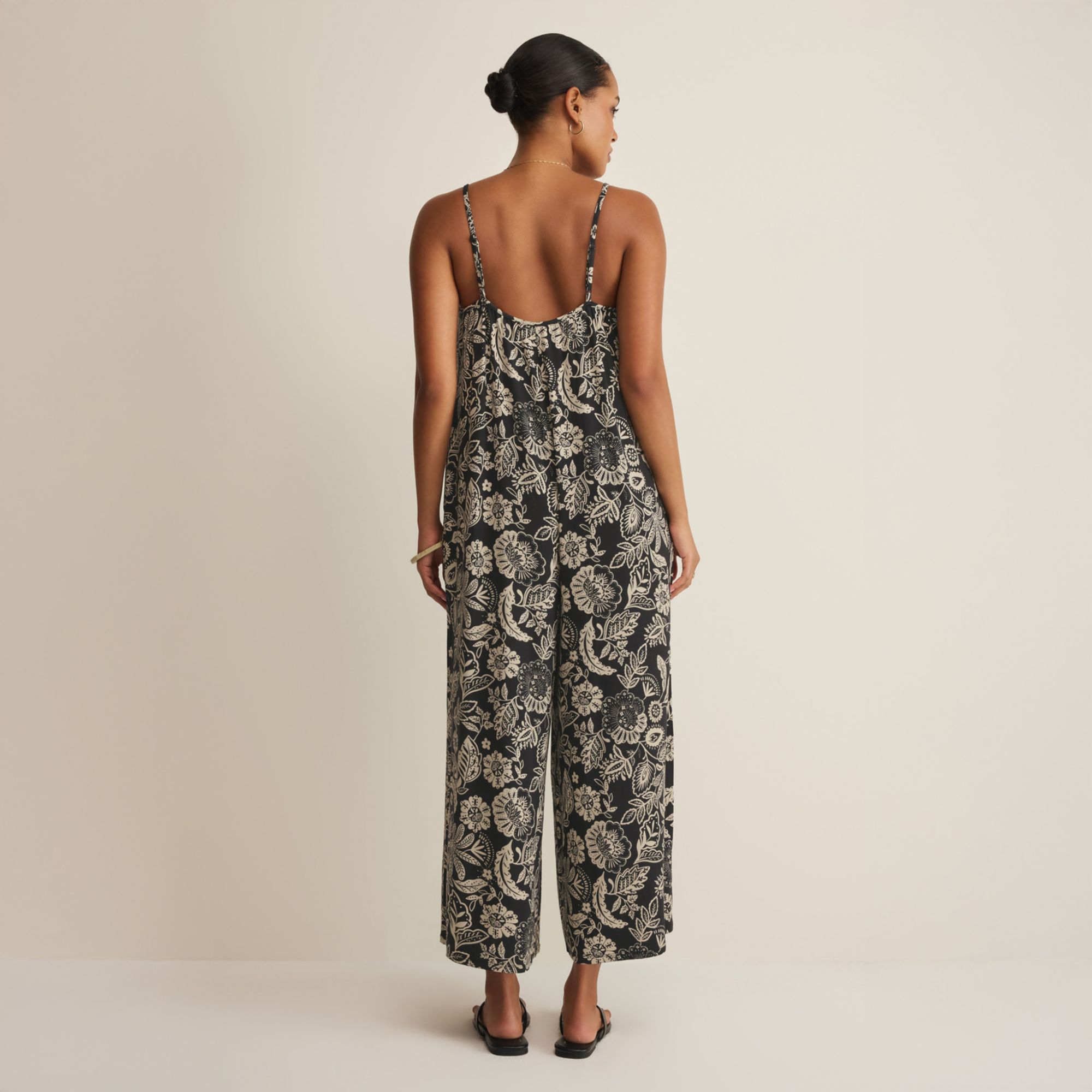 Z Supply Women's Day Off Luz Floral Jumpsuit product image