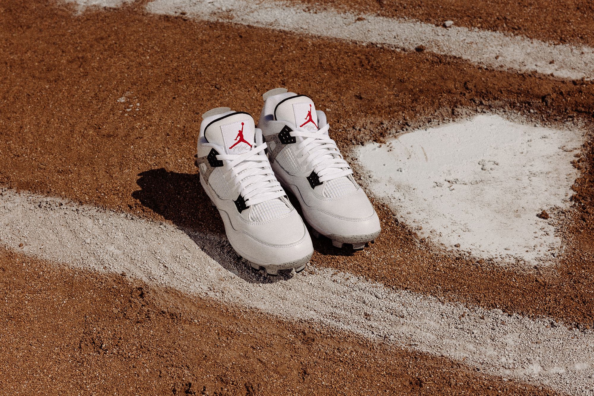 Jordan 4 Retro Men's MCS Baseball Cleats product image