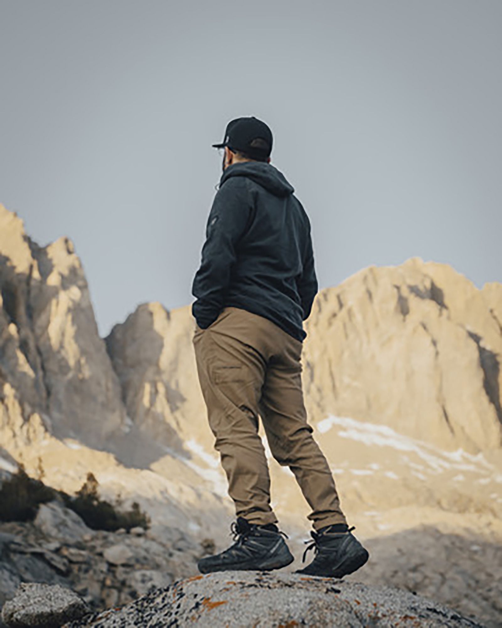 KÜHL Men's Resistor Chino Pants product image