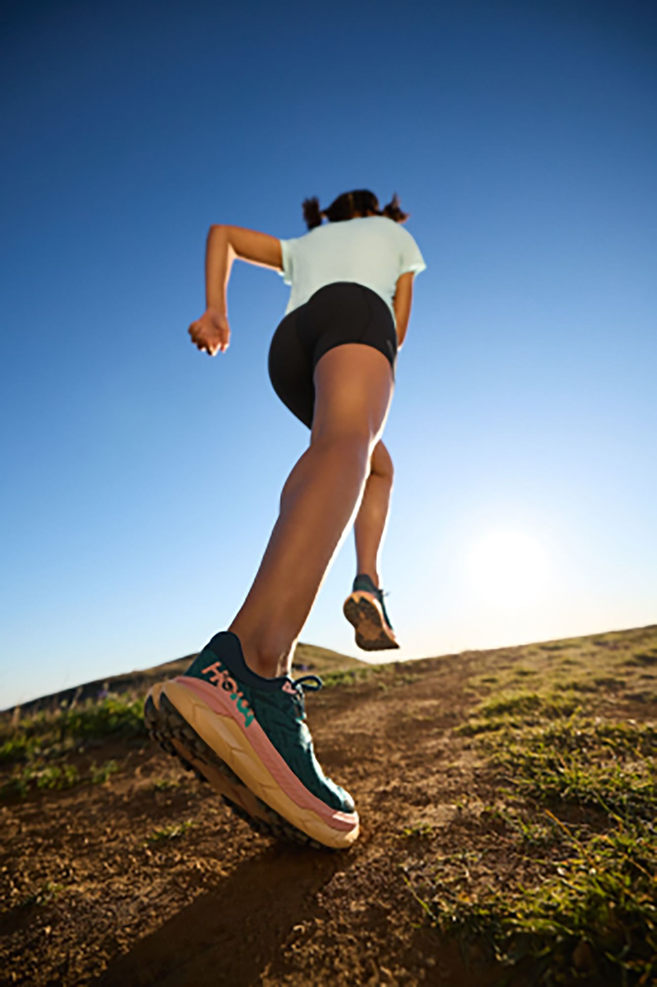 HOKA Women's Challenger ATR 6 Gore-Tex Running Shoes product image