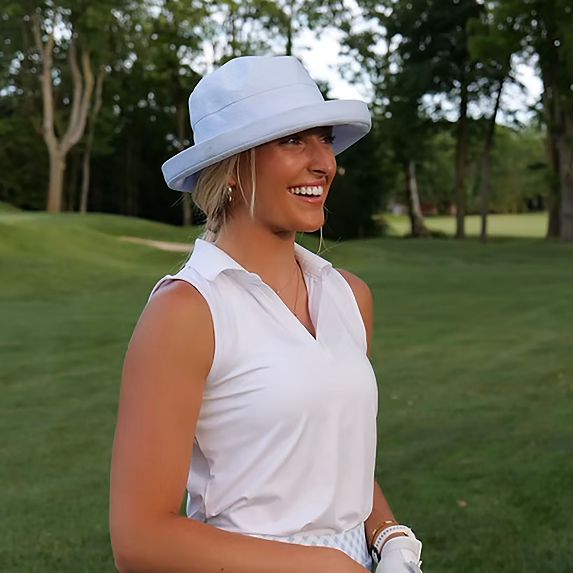 Fore The Girls Women's Golf Bucket Hat product image