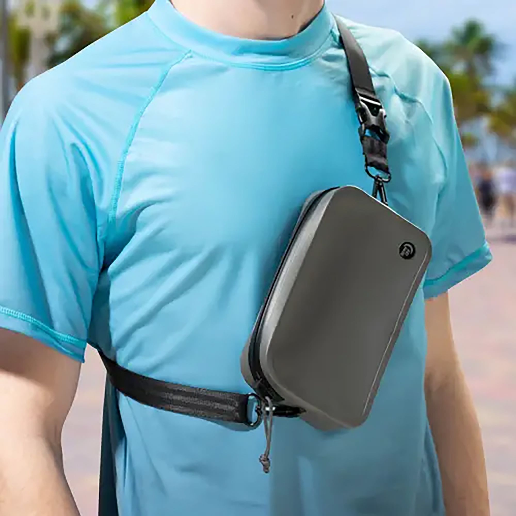 Nite Ize RunOff Waterproof Hip Pack product image