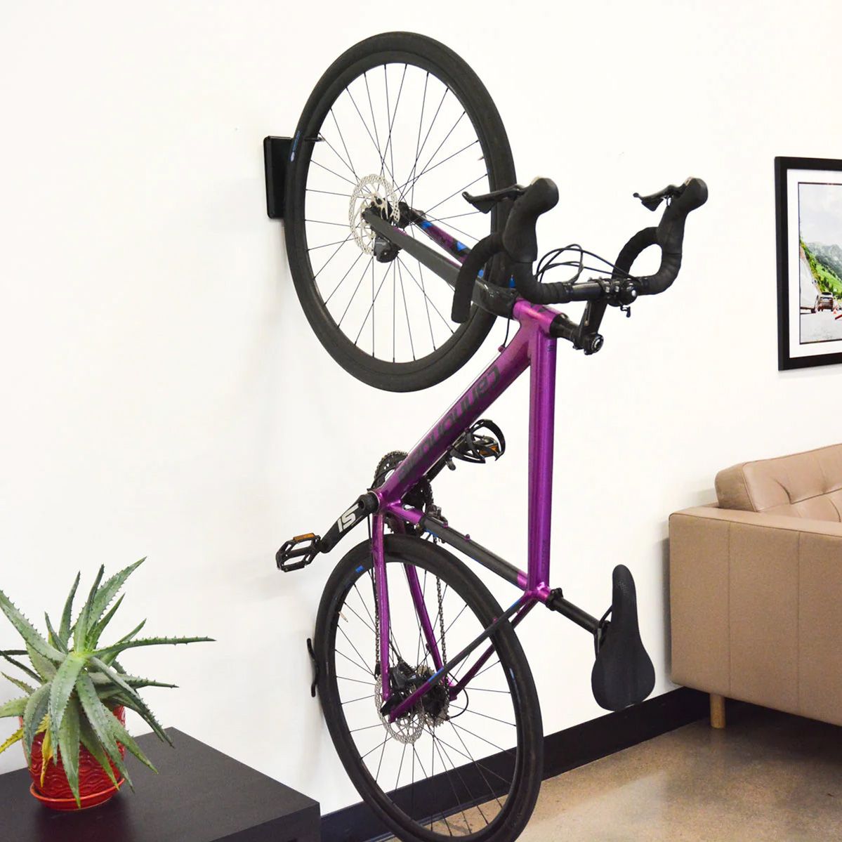 Feedback Sports Velo Hinge 2.0 Pivoting Bike Storage Hook product image