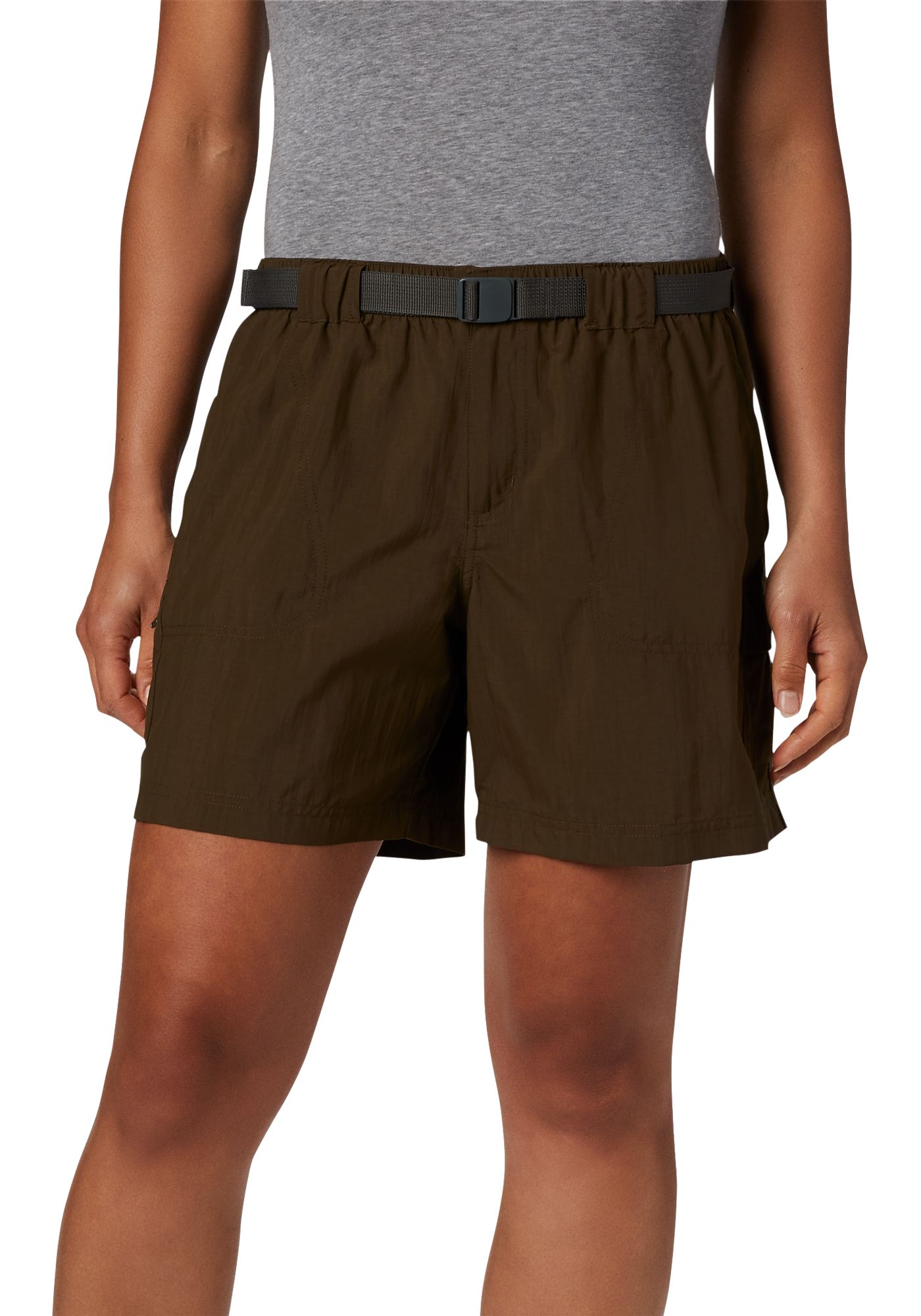 women's cargo shorts pockets