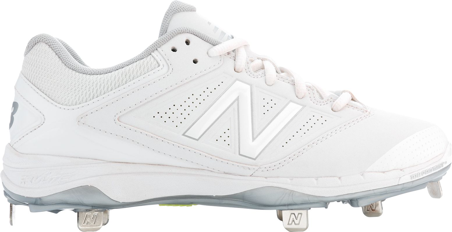 new balance molded softball cleats