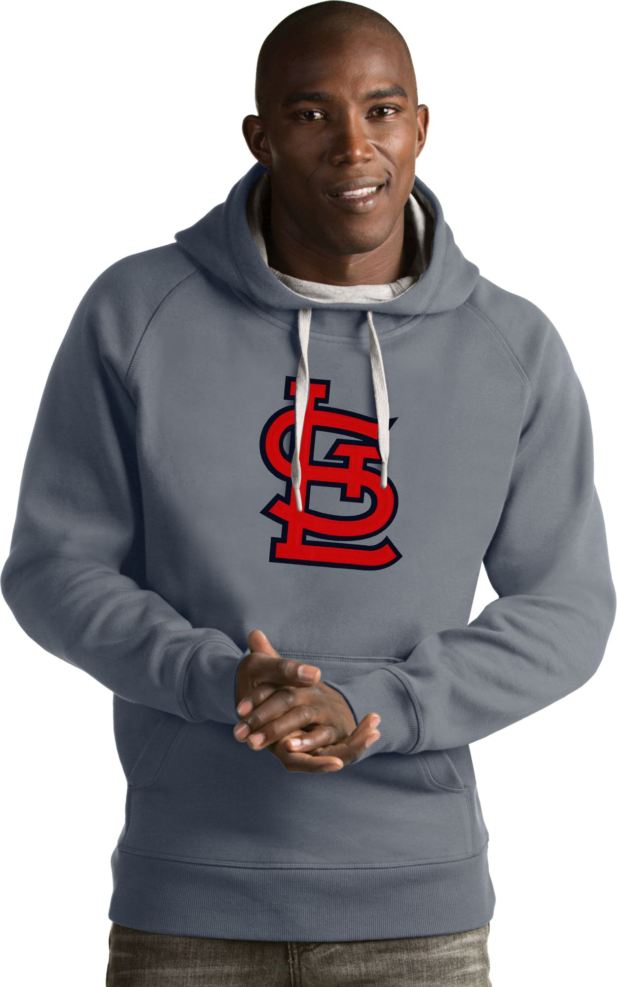 Antigua Men's St. Louis Cardinals Grey Victory Pullover Hoodie