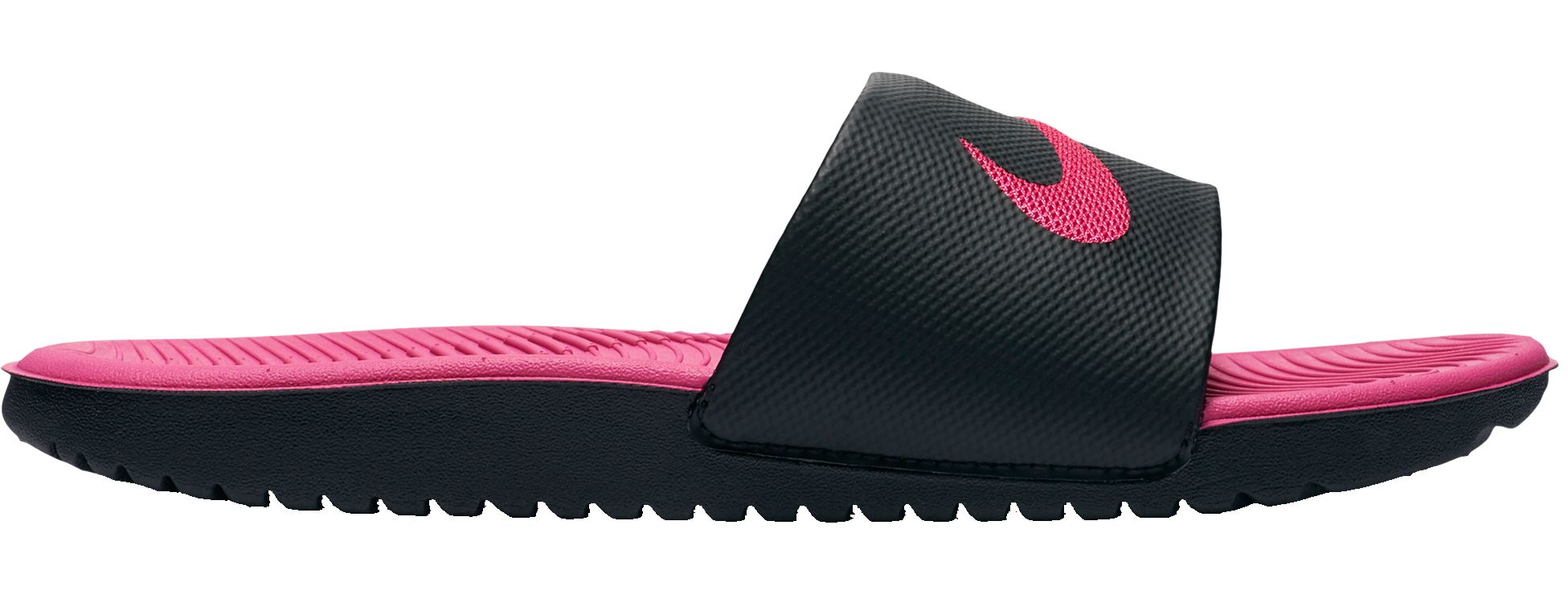 black nike flip flops