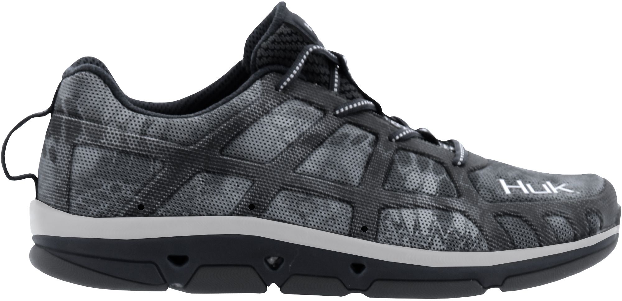 huk fishing shoes