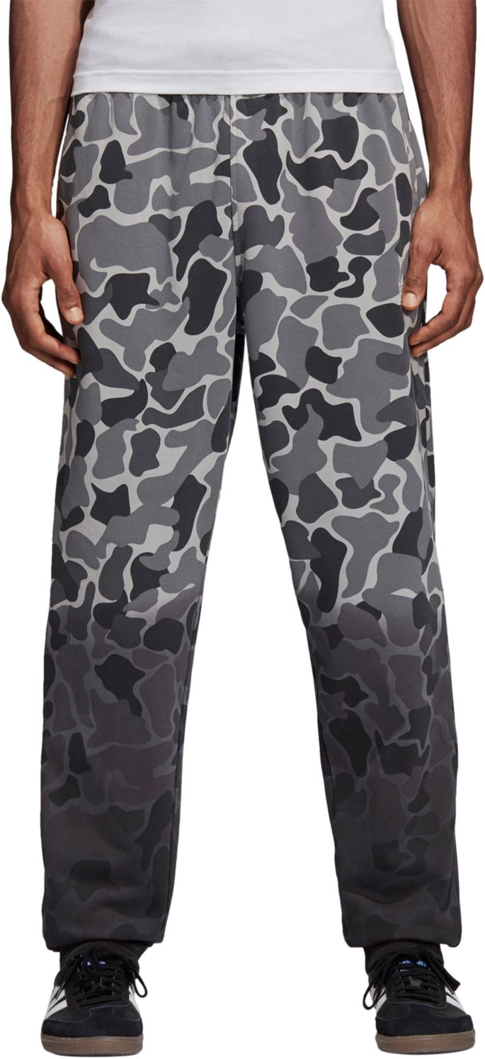 {keywor d} adidas originals camo