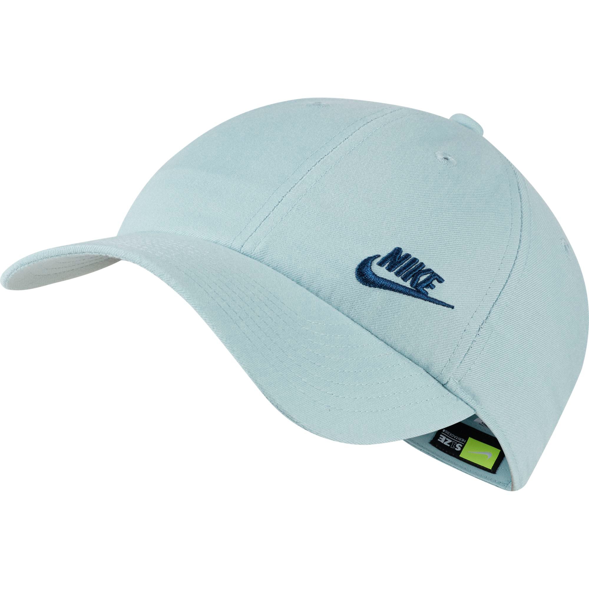 nike women's hats