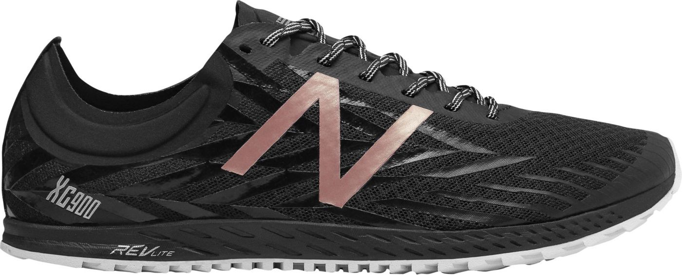 spikeless cross country running shoes