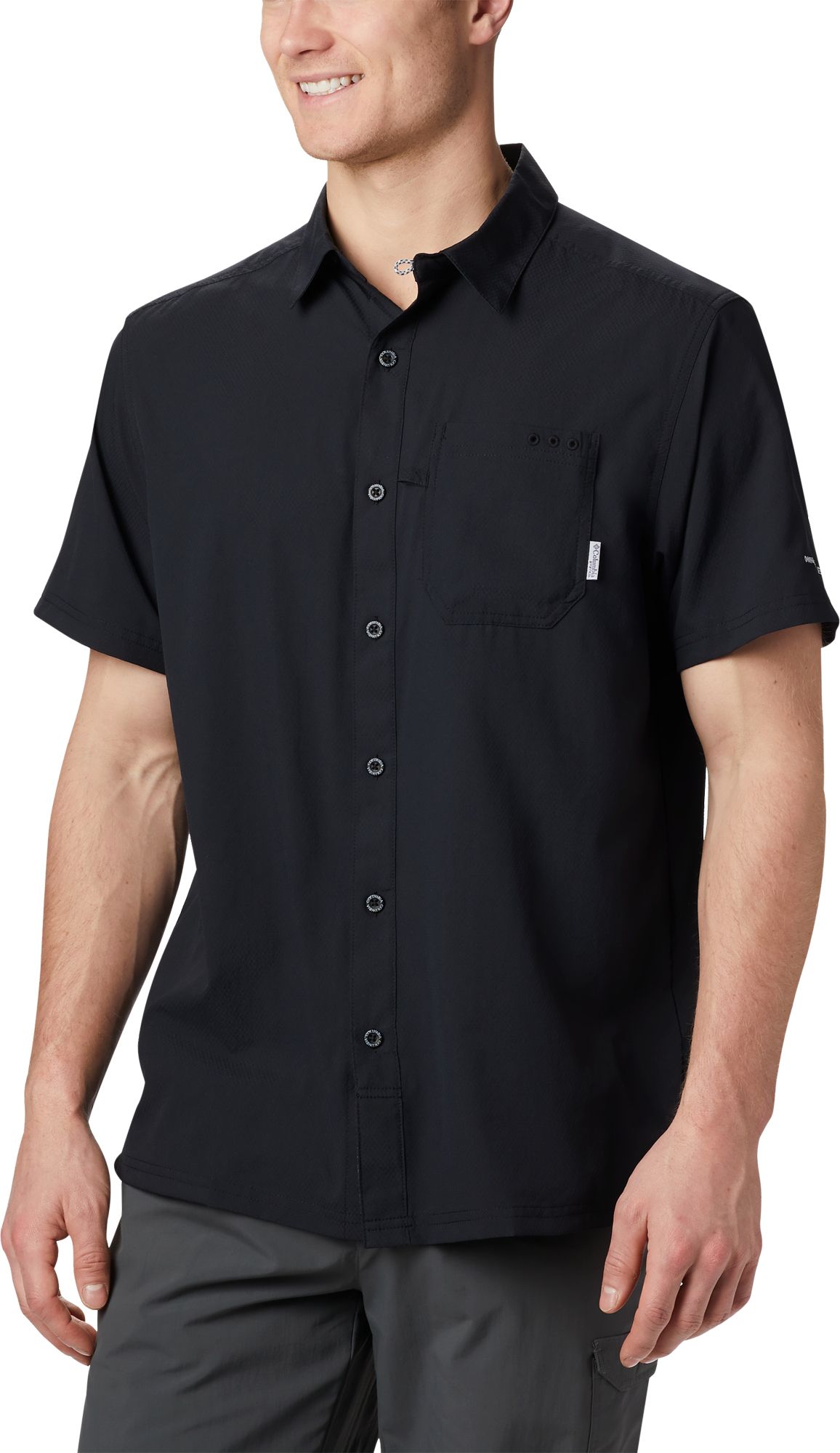 Columbia Men's Slack Tide Camp Short Sleeve Button Down Shirt