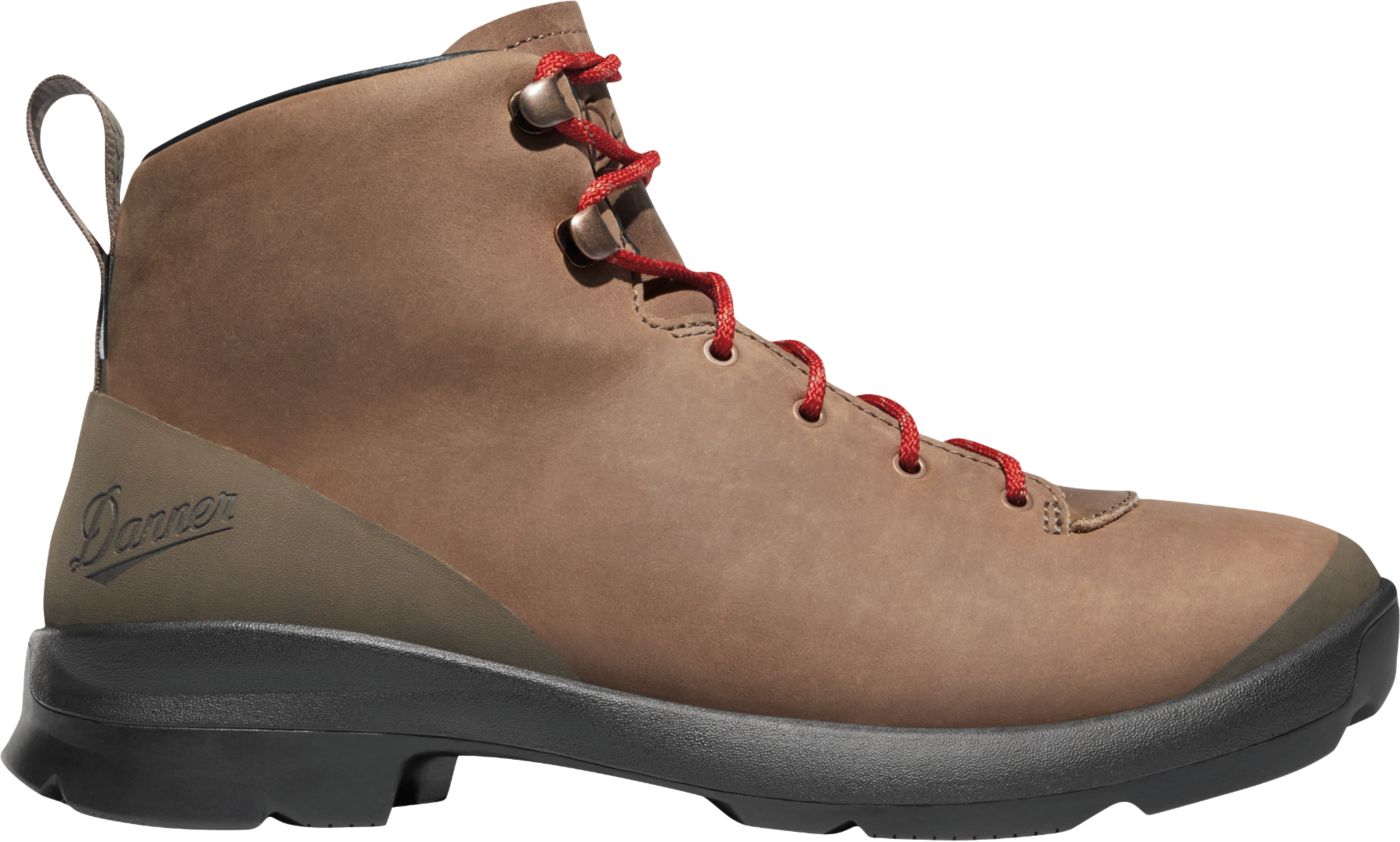 danner pub garden review