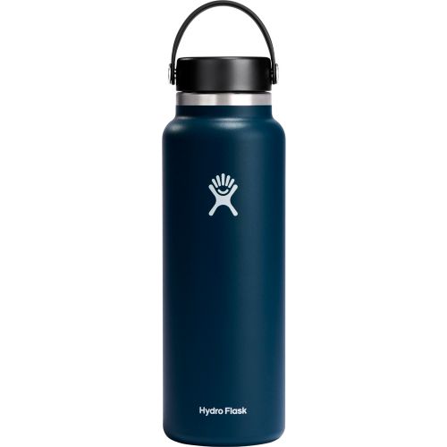 デカめ46oz YETI ステンレスボトル ネイビー デカめ46oz YETI ステンレスボトル ネイビー Amazon.co.jp: YETI
