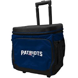 Logo Brands New England Patriots Rolling Cooler