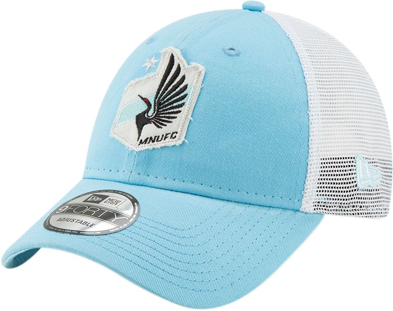 mnufc hat