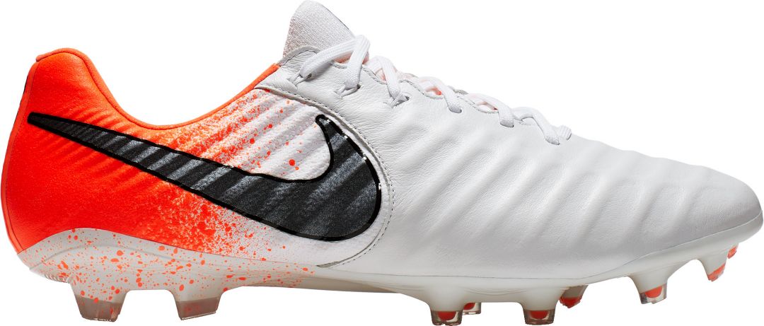 NIKE Tiempo Genio Leather SG Football Boot Mens Football Boots