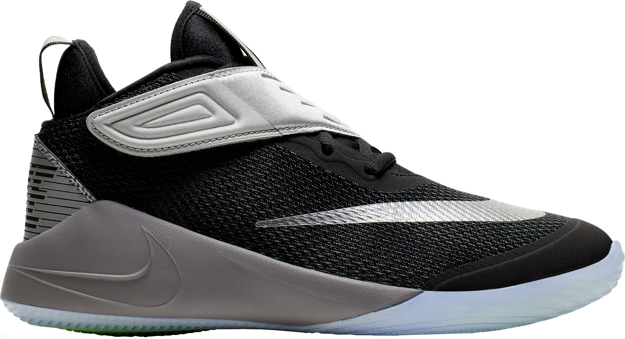 dicks sporting goods basketball sneakers