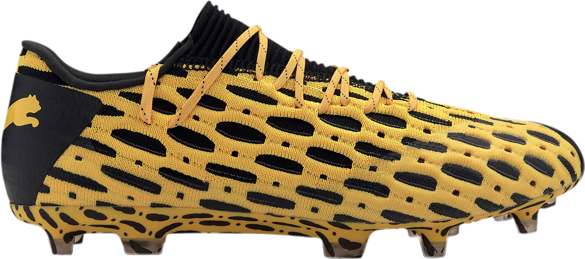 mens soccer cleats clearance