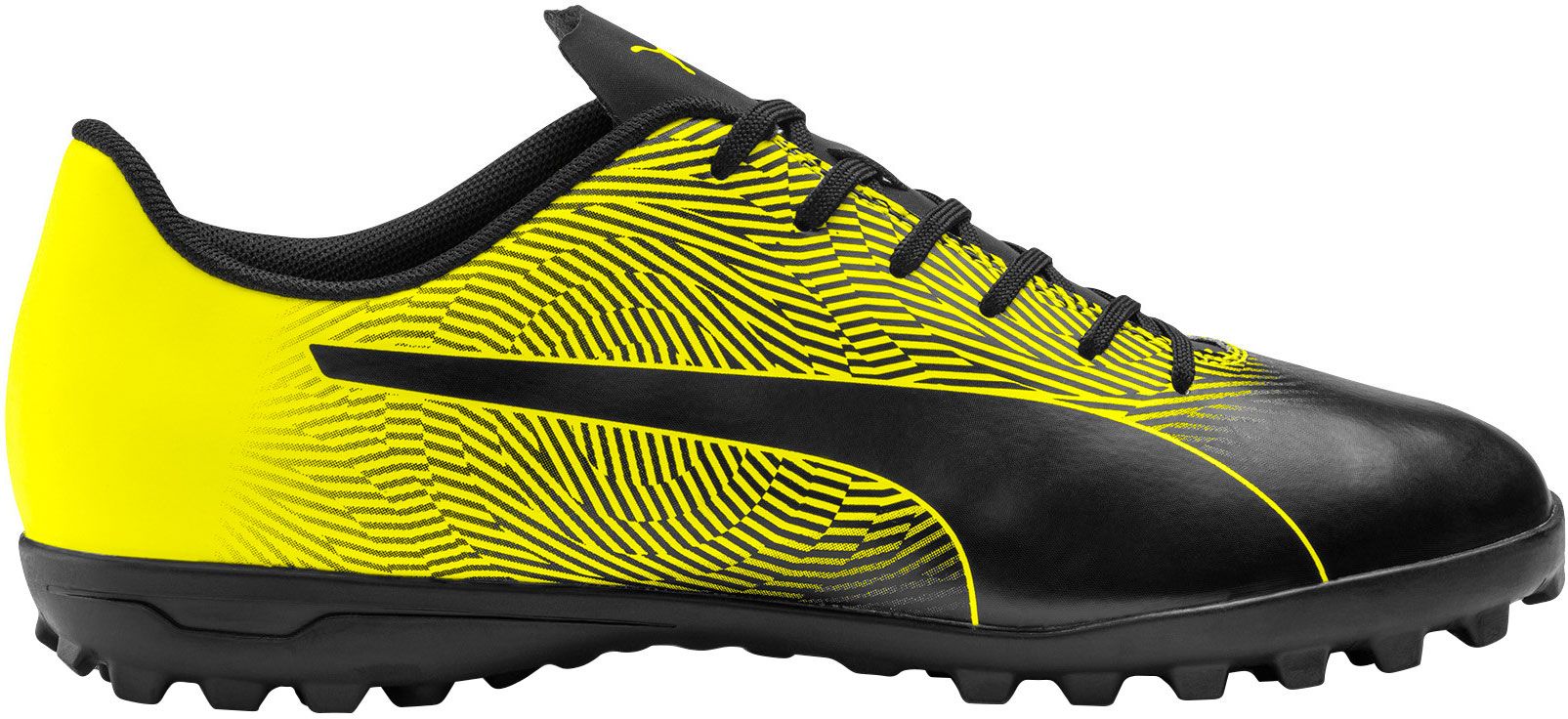 hard ground soccer shoes