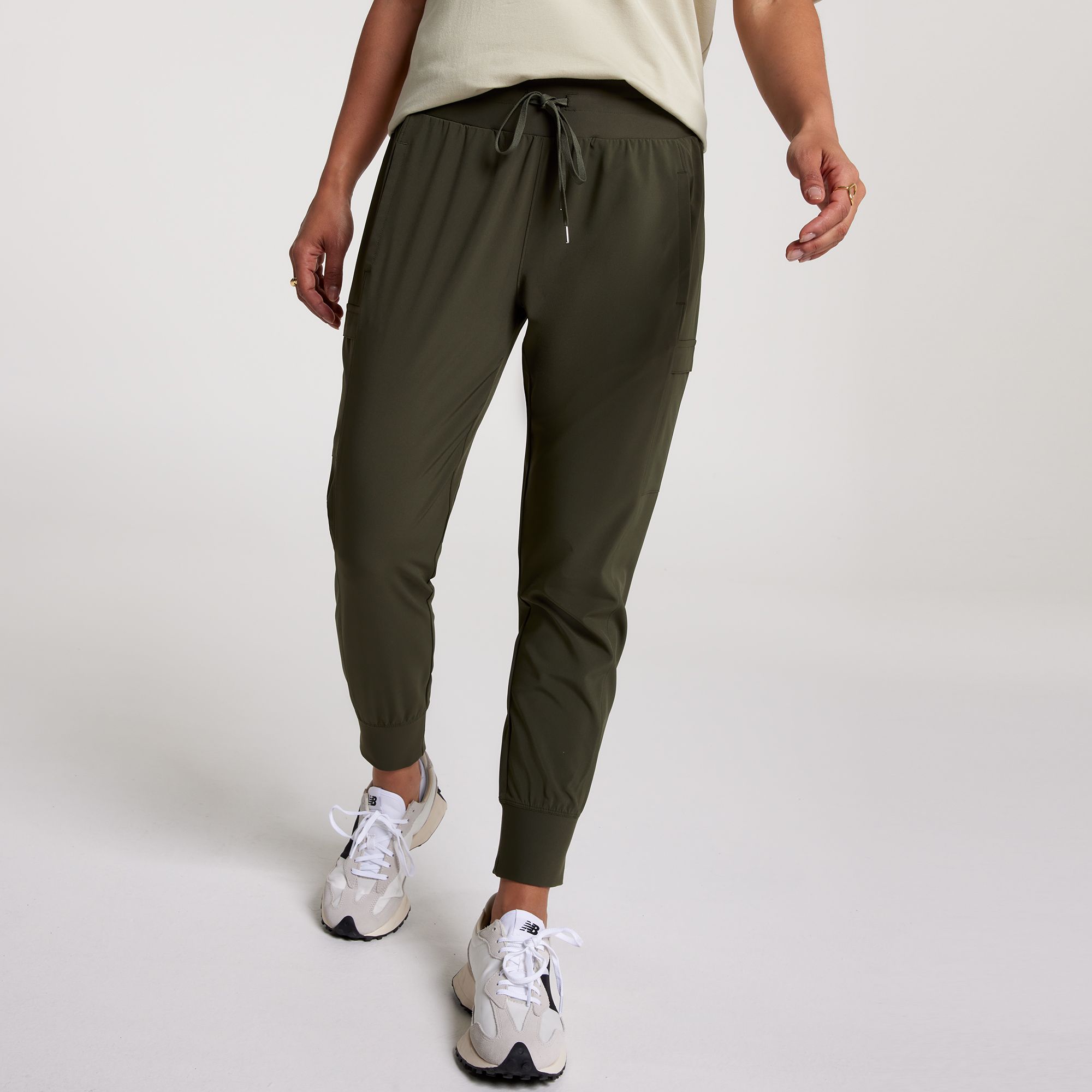CALIA Women's Truelight Cargo Pocket Jogger