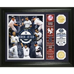 Highland Mint New York Yankees Derek Jeter Hall of Fame 2020 Banner Bronze Coin