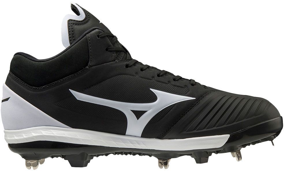 white mizuno cleats
