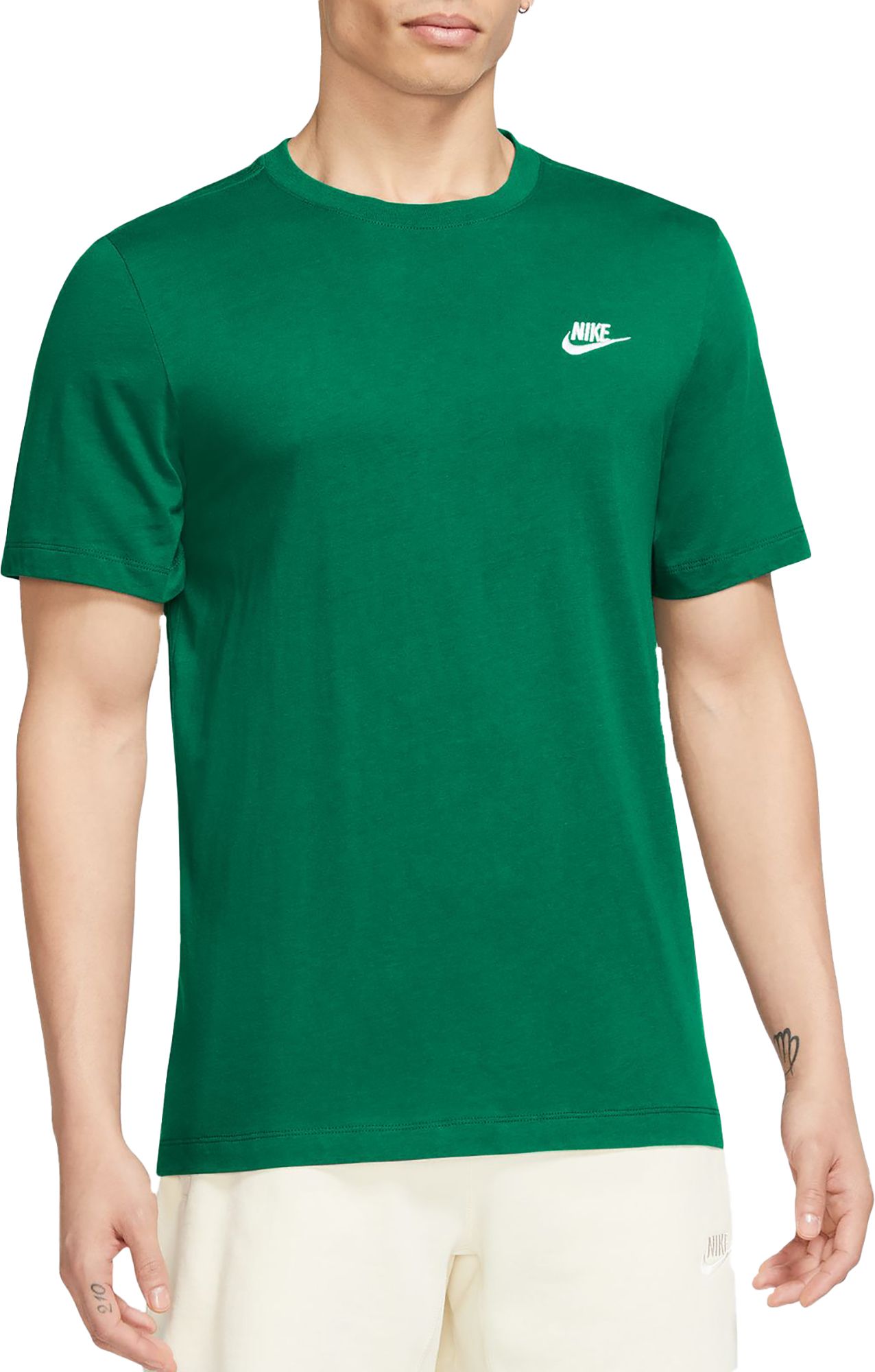 Nike Men's Sportswear Club T-Shirt