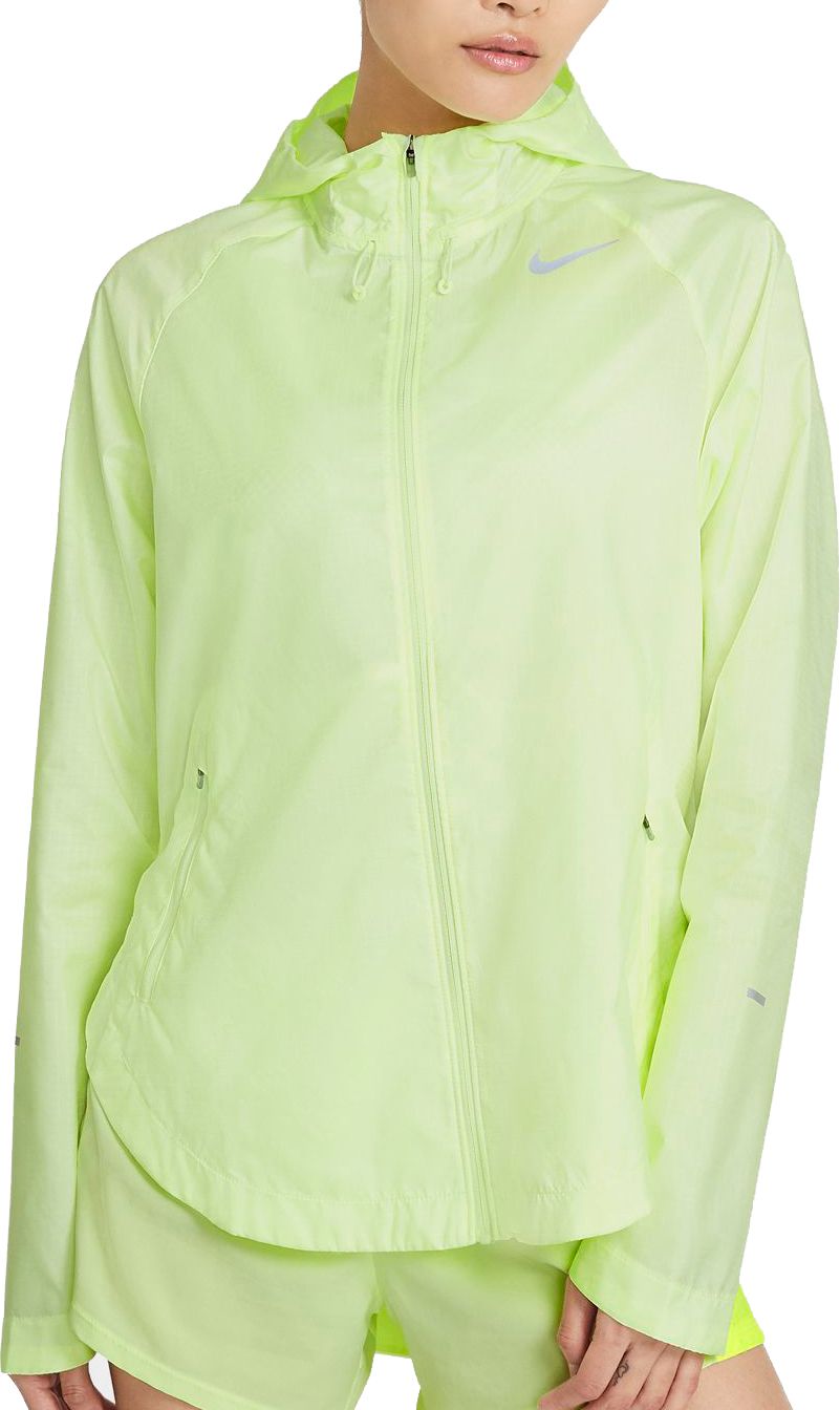 nike summer outfits for women