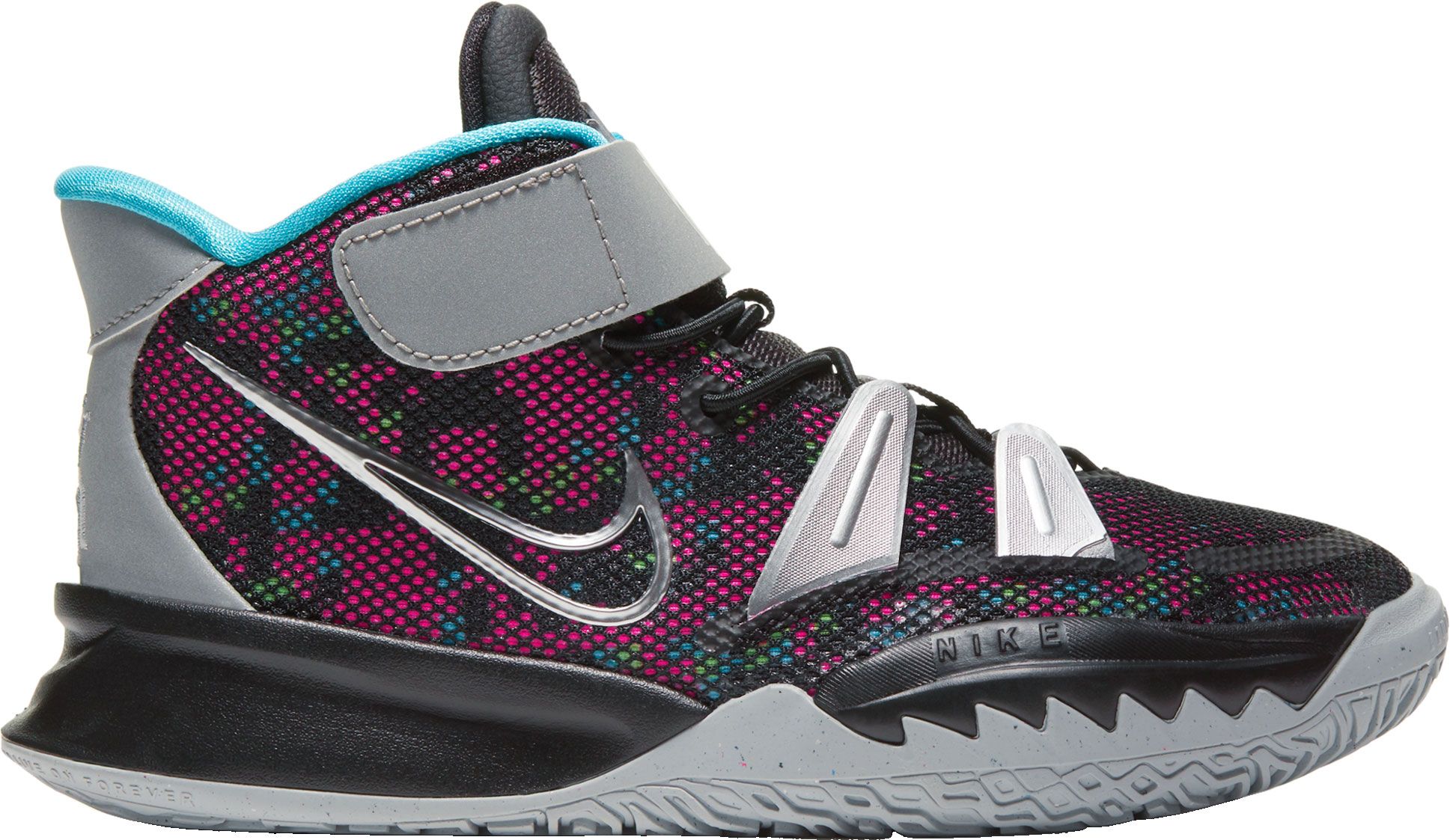 kyrie basketball shoes nike