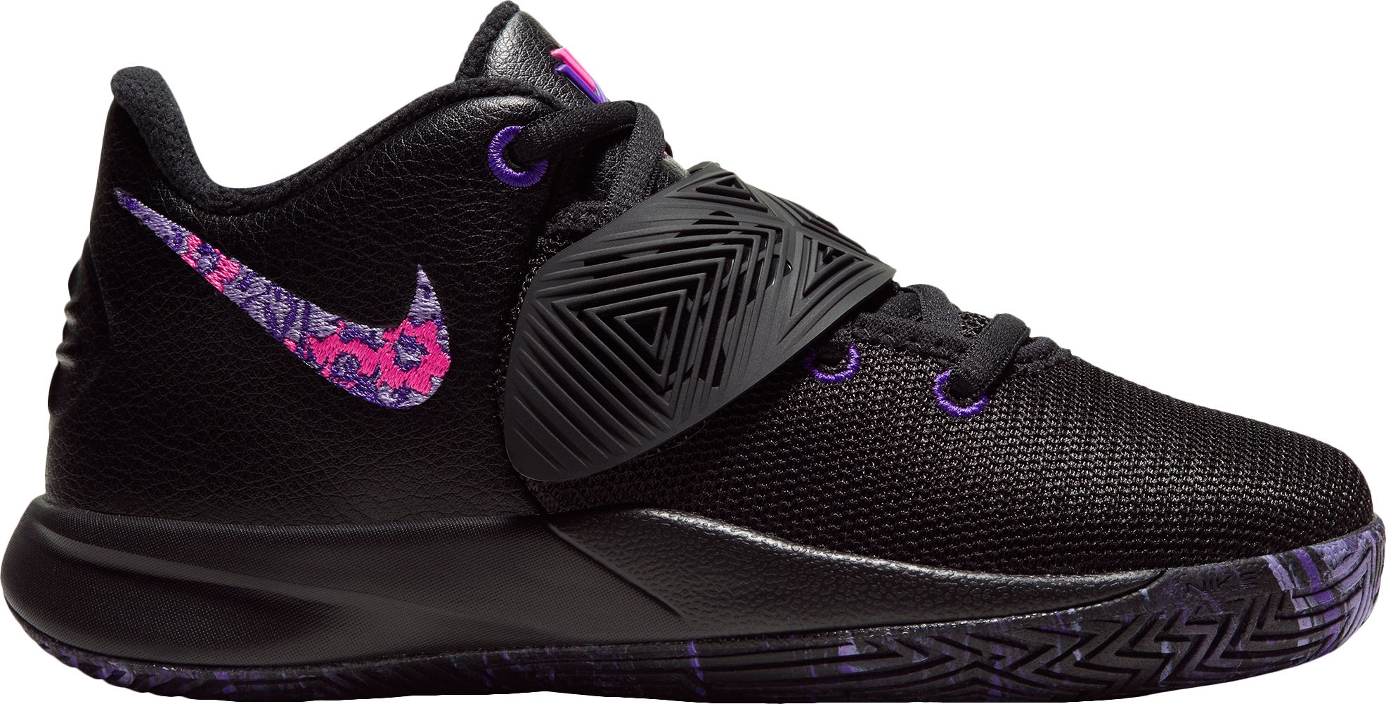 youth basketball shoes clearance