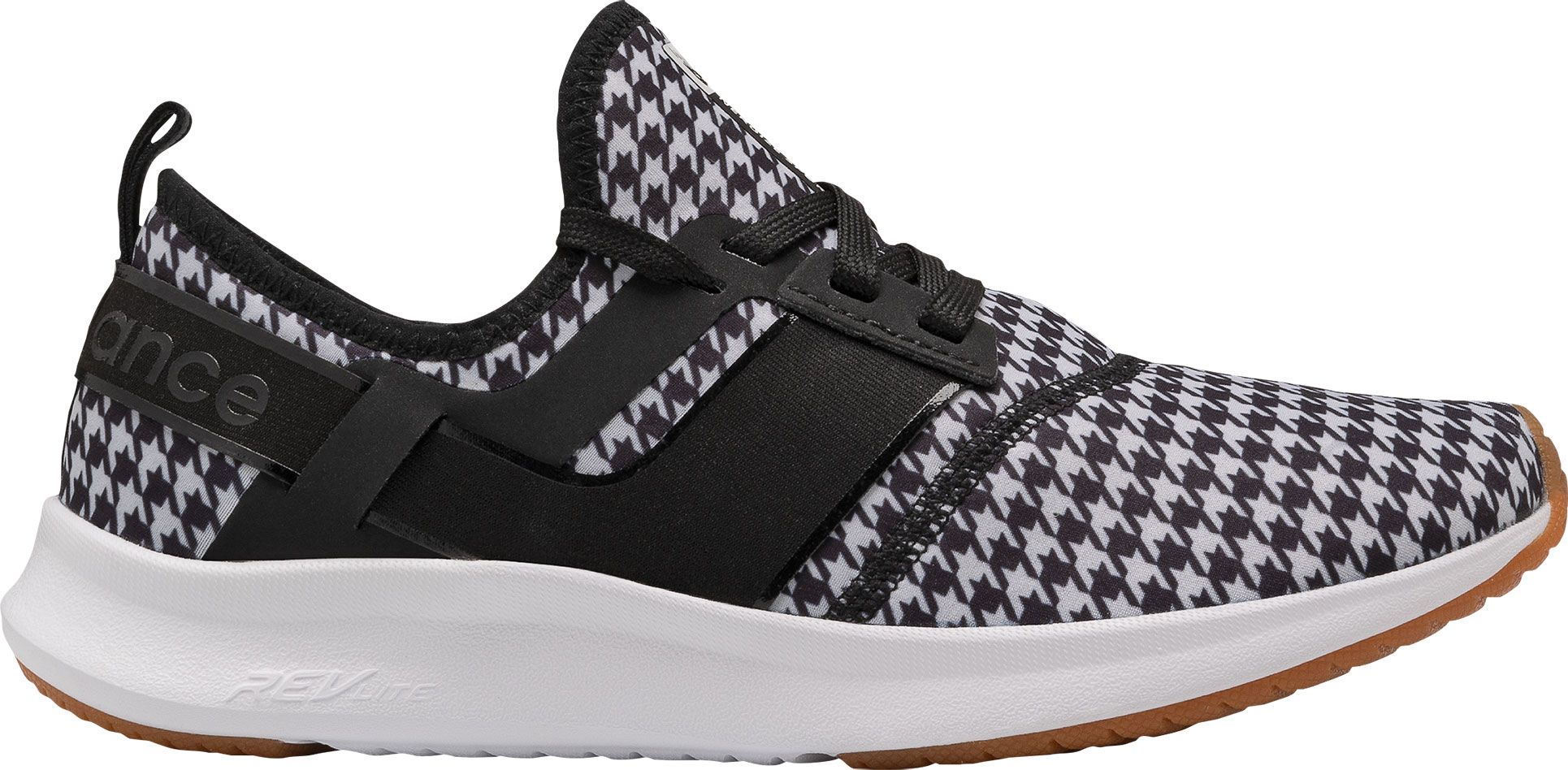 dick's sporting goods new balance