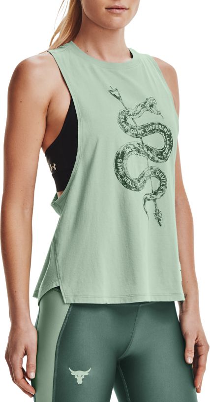 under armour women clothes