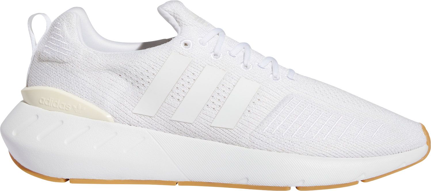adidas Originals Men's Swift Run 22 Shoes